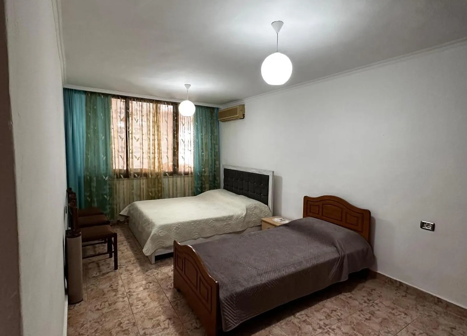 Ani Apartment City Centre ティラナ